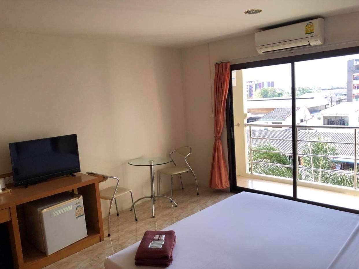 Pearl Place Hotel Хат Яй Екстериор снимка