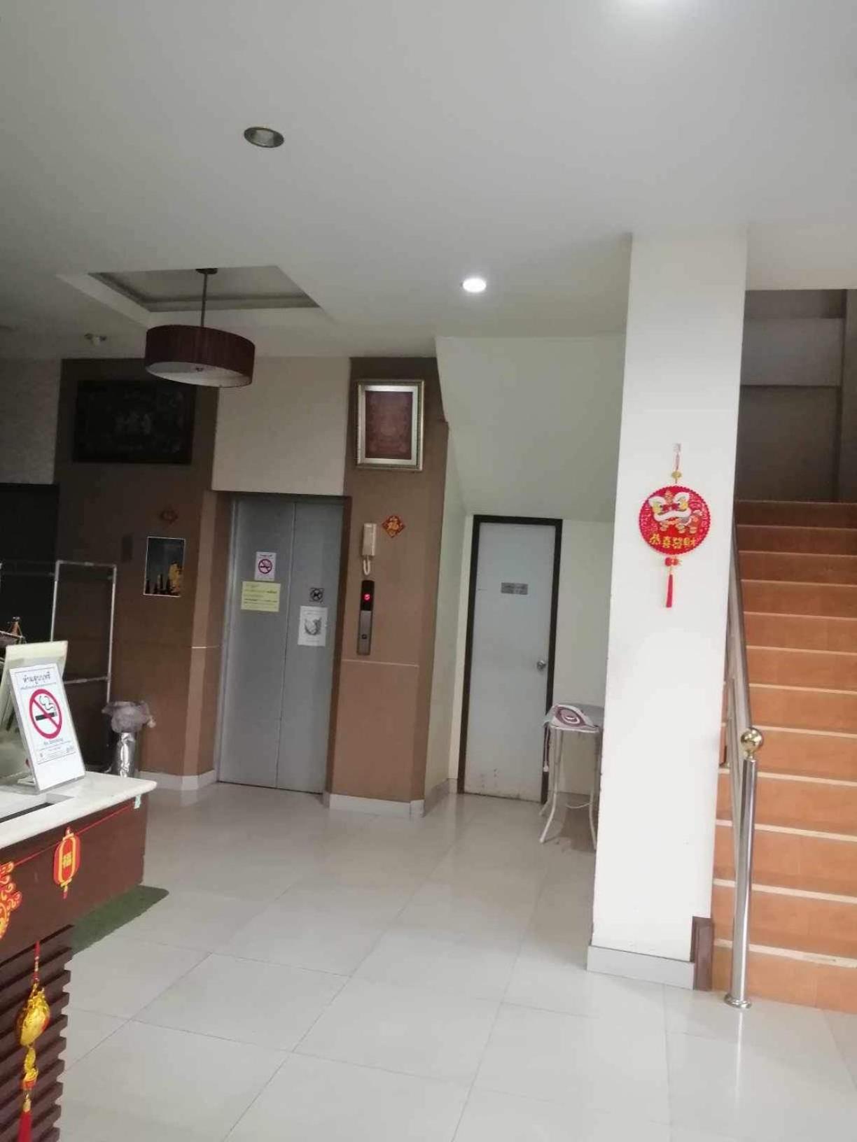 Pearl Place Hotel Хат Яй Екстериор снимка
