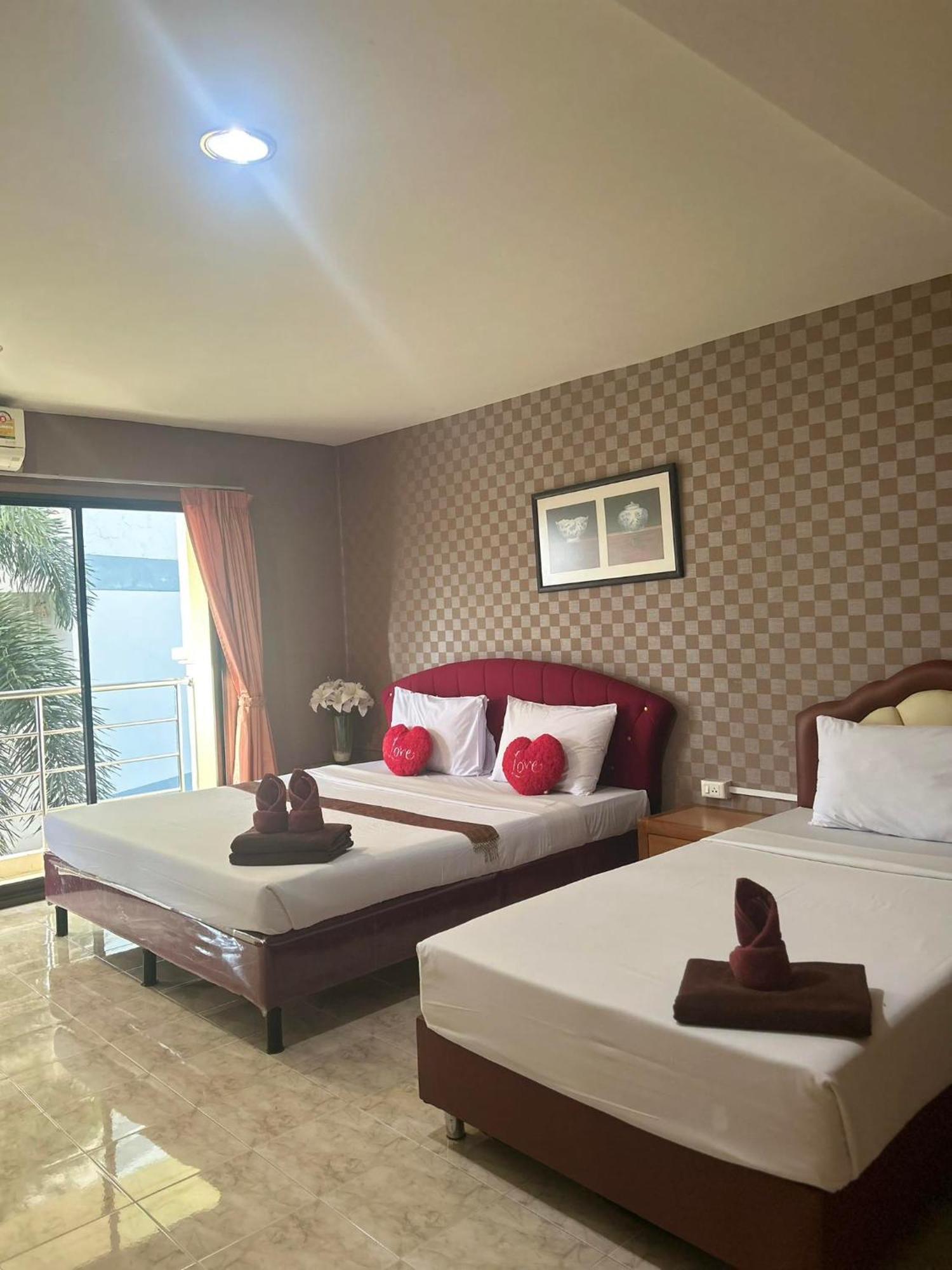 Pearl Place Hotel Хат Яй Екстериор снимка