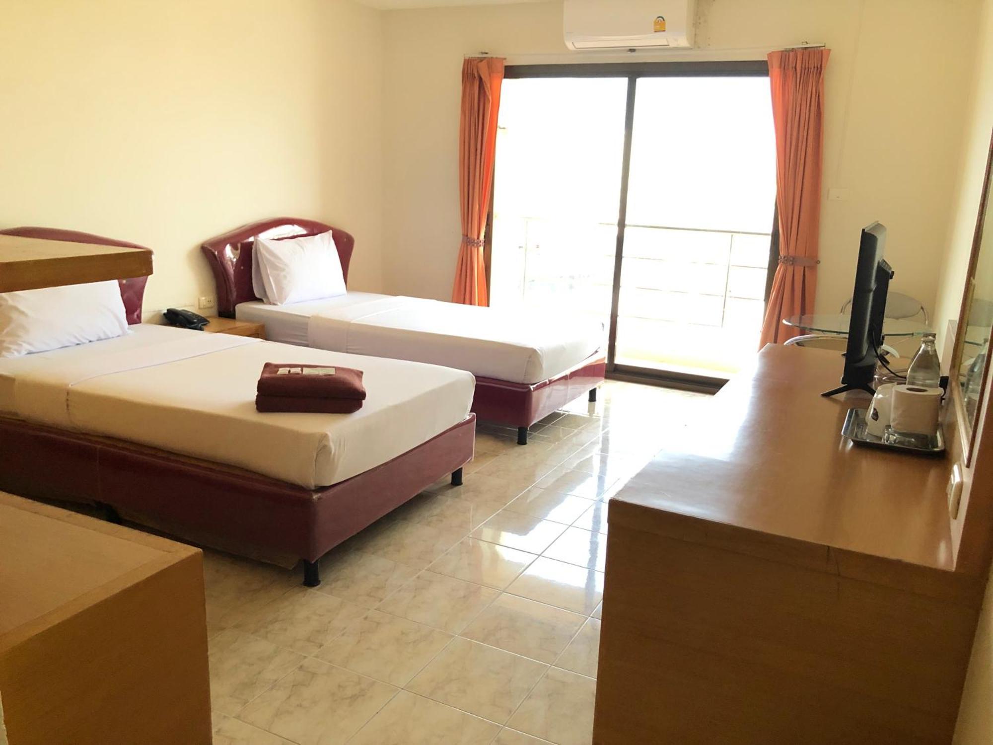 Pearl Place Hotel Хат Яй Екстериор снимка
