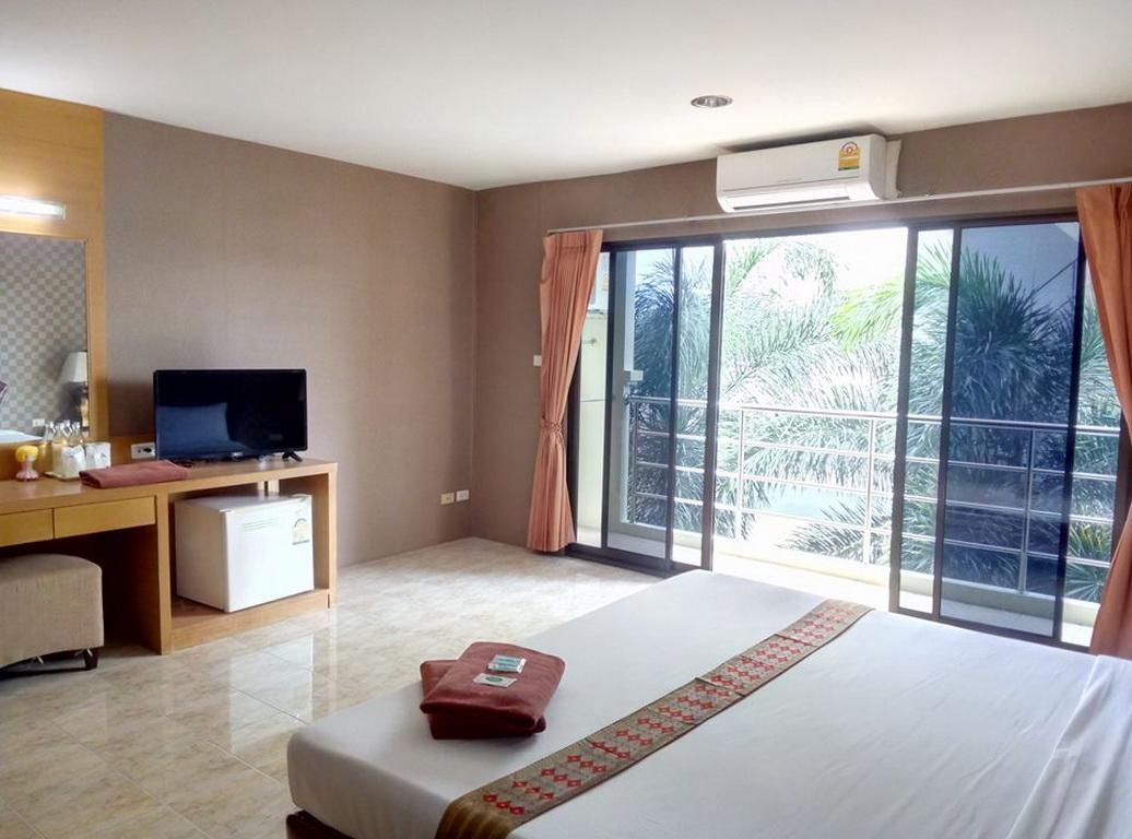 Pearl Place Hotel Хат Яй Екстериор снимка